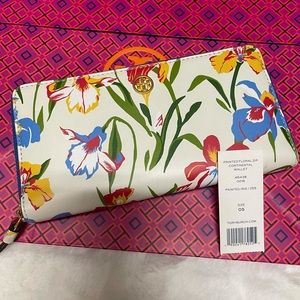 Tory Burch Wallet